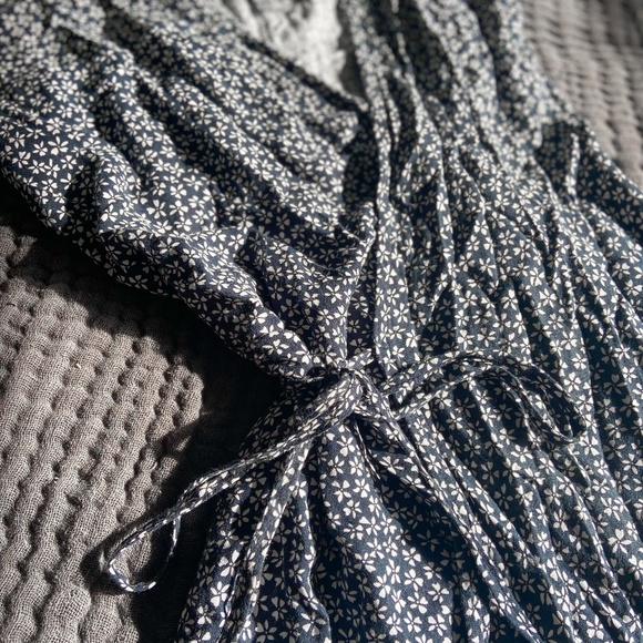 Brandy Melville Floral Wrap Dress - Picture 5 of 9